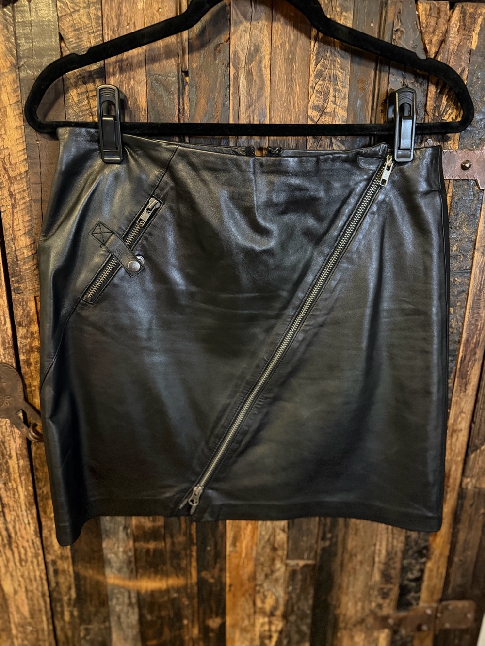 Vintage 90s Caché Black Lamb Leather Moto Mini Skirt Size 6 NWT Asym Zip money